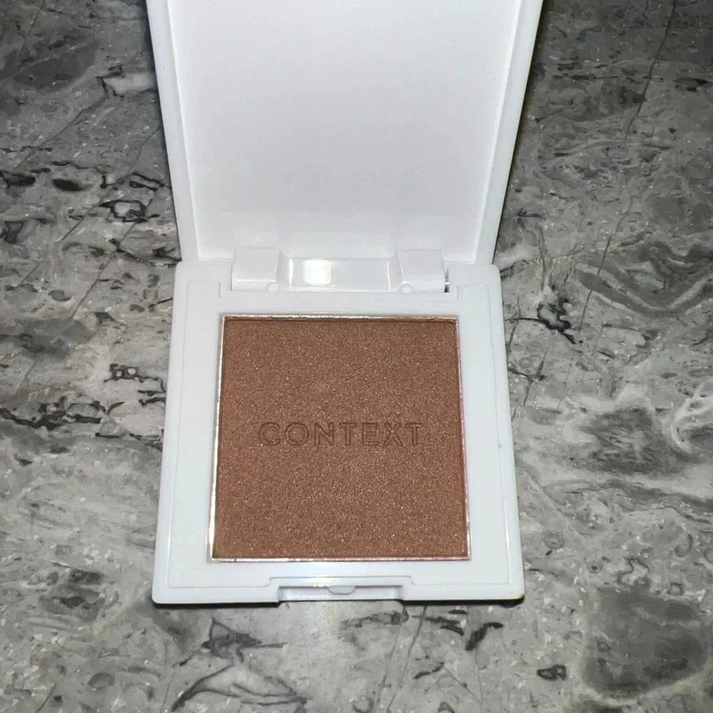CONTEXT SKIN matte bronzer in WE OWN THE NIGHT,‎ new 0.1oz compact